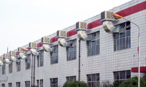 為什么廠房降溫都選水冷風機?水冷風機的特點